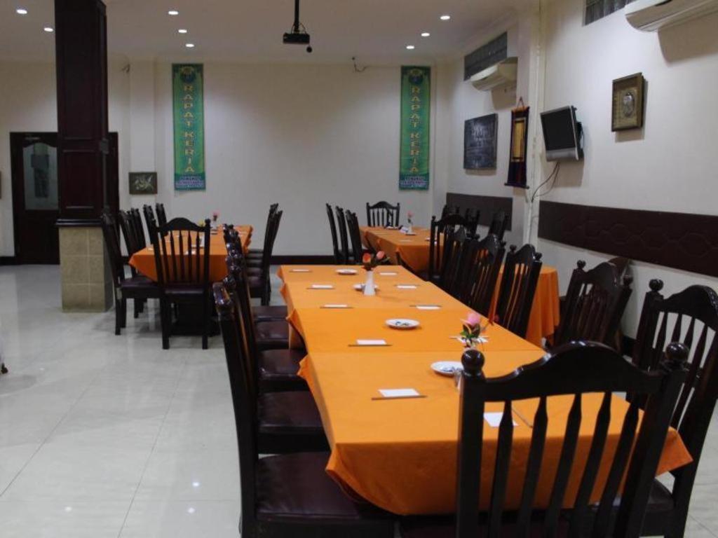 Hotel Dynasty Tarakan Exterior foto